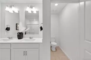 212 S Uriah St, Aurora, CO 80018 - Photo 15