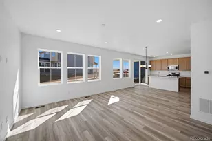 3270 N Denali St, Aurora, CO 80019 - Photo 3