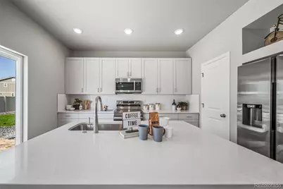 3880 N Tempe Street, Aurora, CO 80019 - Photo 7