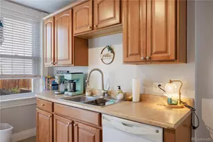 711 27th St, Denver, CO 80205 - Photo 9