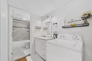 12170 E Kepner Pl, Aurora, CO 80012 - Photo 11