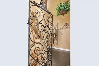 2527 Tremont Place, Denver, CO 80205 - Photo 29