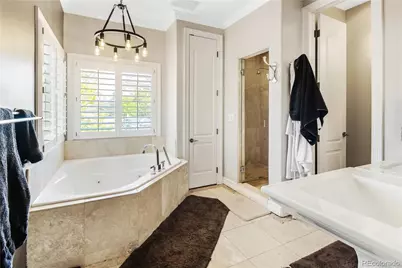 2527 Tremont Place, Denver, CO 80205 - Photo 21
