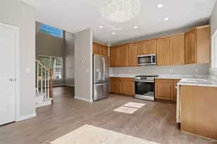 19102 E Crestridge Cir, Aurora, CO 80015 - Photo 3