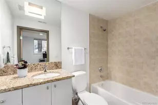 2347 Glenarm Pl, Denver, CO 80205 - Photo 27