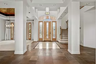 5701 S Aspen Ct, Greenwood Village, CO 80121 - Photo 3