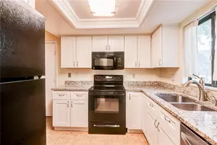2490 S Worchester Ct, Aurora, CO 80014 - Photo 13