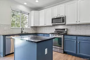 7396 S Laredo St, Aurora, CO 80016 - Photo 11