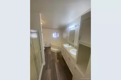 20175 Southgate Avenue, La Salle, CO 80645 - Photo 15