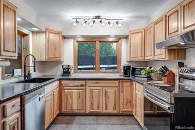 10690 S Deer Creek Road, Littleton, CO 80127 - Photo 17