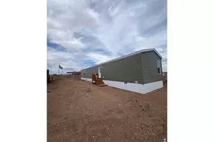 227 N Lincoln Ave, Nunn, CO 80648 - Photo 5