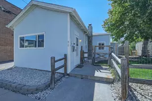 810 Spruce St, Louisville, CO 80027 - Photo 3