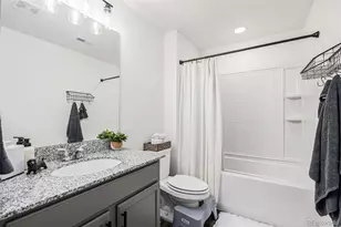 20000 E 40th Ave, Denver, CO 80249 - Photo 29