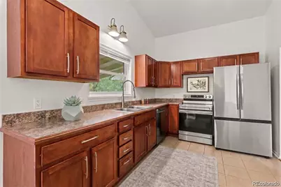 1890 S Monaco Parkway, Denver, CO 80224 - Photo 7