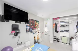 4211 S Blackhawk Cir, Aurora, CO 80014 - Photo 25