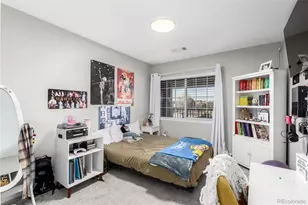 4211 S Blackhawk Cir, Aurora, CO 80014 - Photo 23