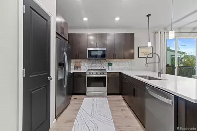 6365 N Dallas Court, Denver, CO 80238 - Photo 5