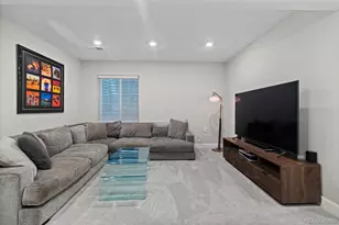 6365 N Dallas Ct, Denver, CO 80238 - Photo 29