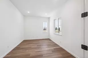 3795 Emerald Shore Cir, Loveland, CO 80538 - Photo 3