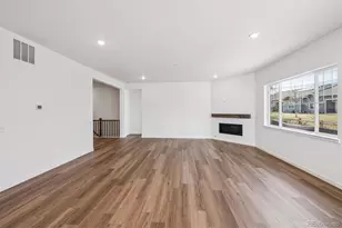 3795 Emerald Shore Cir, Loveland, CO 80538 - Photo 7