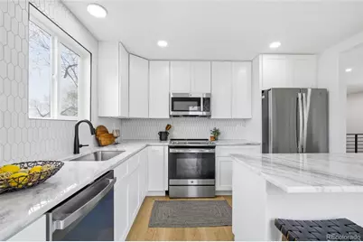 4711 Granby Way, Denver, CO 80239 - Photo 13