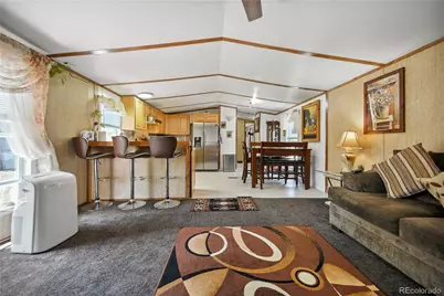 422 Willow Drive, Lochbuie, CO 80603 - Photo 3