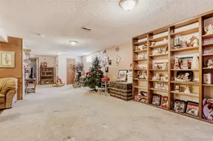 9018 W 77th Pl, Arvada, CO 80005 - Photo 15