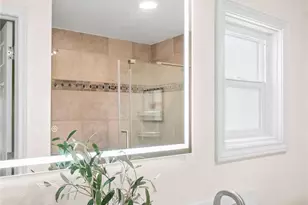 1302 S Elizabeth St, Denver, CO 80210 - Photo 31