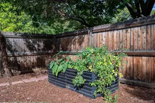 1302 S Elizabeth St, Denver, CO 80210 - Photo 37