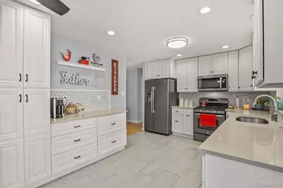 395 Cedar Avenue, Brighton, CO 80601 - Photo 5