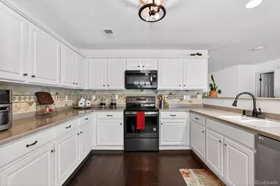 5520 Liverpool Street, Denver, CO 80249 - Photo 23