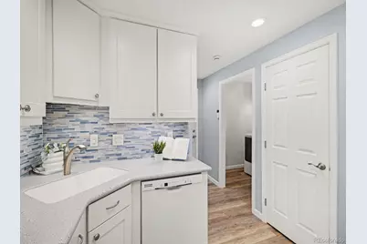 3030 S Macon Circle, Aurora, CO 80014 - Photo 7