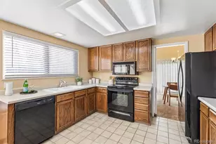 1011 Pierce St, Lakewood, CO 80214 - Photo 15