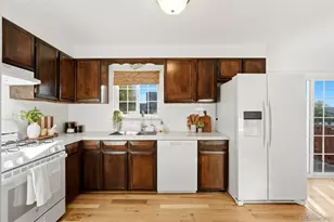 391 S Tucson Way, Aurora, CO 80012 - Photo 13