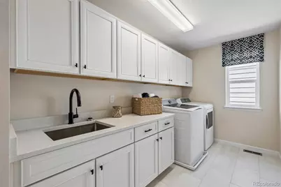 9206 Telluride Court, Commerce City, CO 80022 - Photo 17
