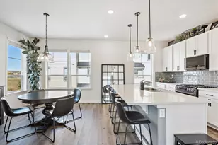 1604 Castle Creek Cir, Castle Rock, CO 80104 - Photo 5