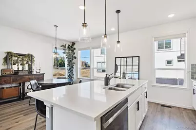 1604 Castle Creek Circle, Castle Rock, CO 80104 - Photo 9