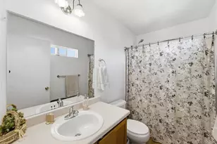 4993 Jasper Ct, Denver, CO 80239 - Photo 17