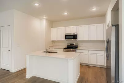 2819 E 153rd Avenue, Thornton, CO 80602 - Photo 3