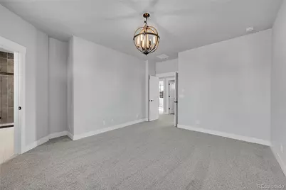 10539 E 25th Drive, Aurora, CO 80010 - Photo 19