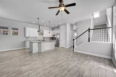 10539 E 25th Drive, Aurora, CO 80010 - Photo 3