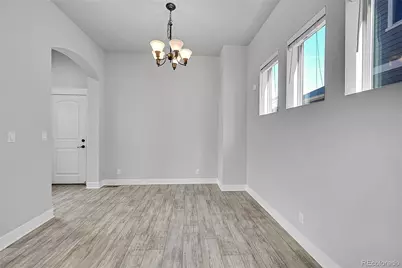 10539 E 25th Drive, Aurora, CO 80010 - Photo 13