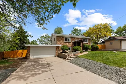 13484 W Virginia Drive, Lakewood, CO 80228 - Photo 3