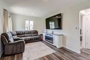 705 Newark St, Aurora, CO 80010 - Photo 3