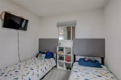 705 Newark Street, Aurora, CO 80010 - Photo 11