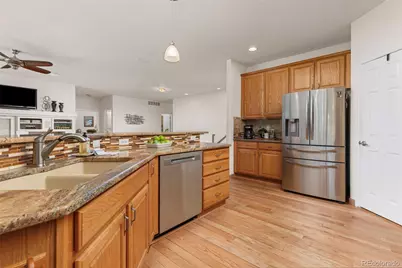 8244 S Catawba Court, Aurora, CO 80016 - Photo 13
