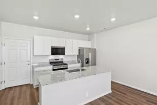 1600 Riverplace Dr, Windsor, CO 80550 - Photo 5