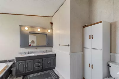 47904 Dartmouth Avenue, Bennett, CO 80102 - Photo 13