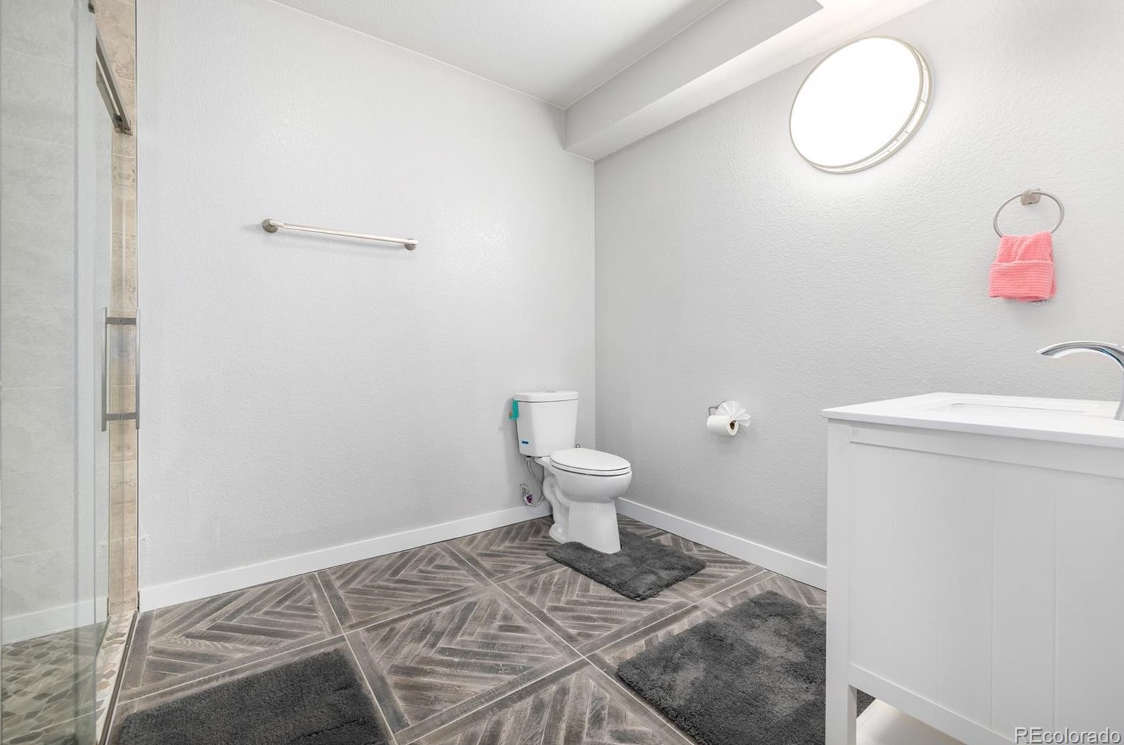 26095 Euclid Dr, Denver CO  80016-2457 exterior
