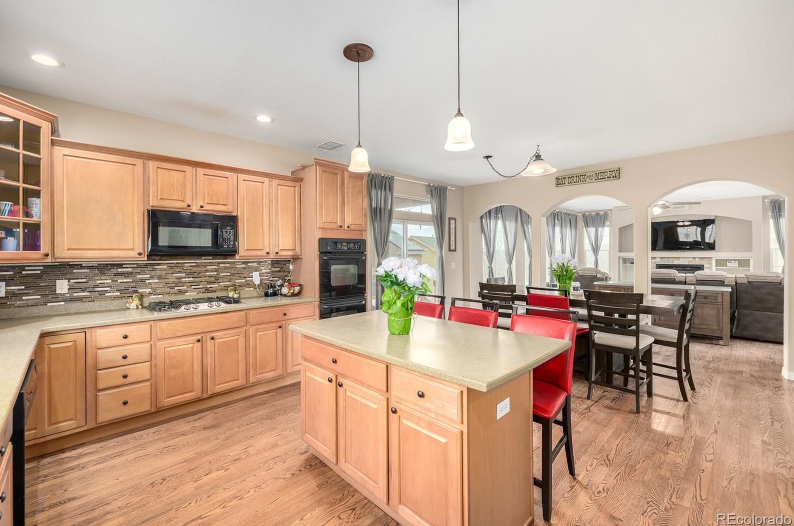 26095 Euclid Dr, Denver CO  80016-2457 exterior